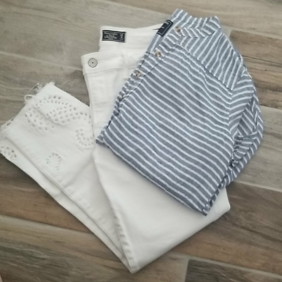 Abercrombie & Fitch Tops - 3/$15 Abercrombie and Fitch shirt